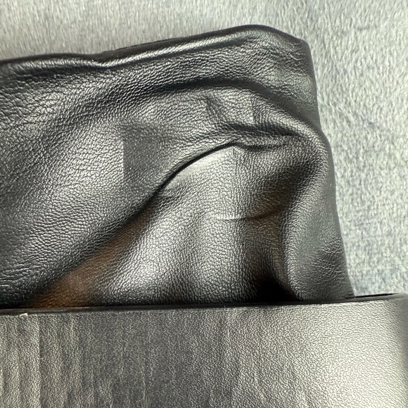 Guess Faux Leather High-Waisted Pencil Skirt with Gold Zipper and Belt, Size 6 - Picture 9 of 10